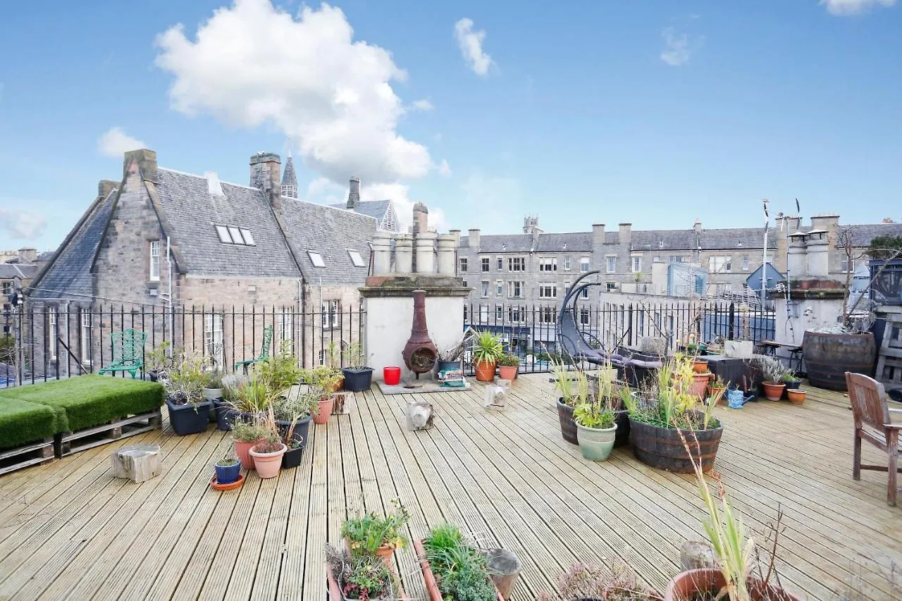 Joivy Modern Apartment In Stockbridge Edinburgh 0*,