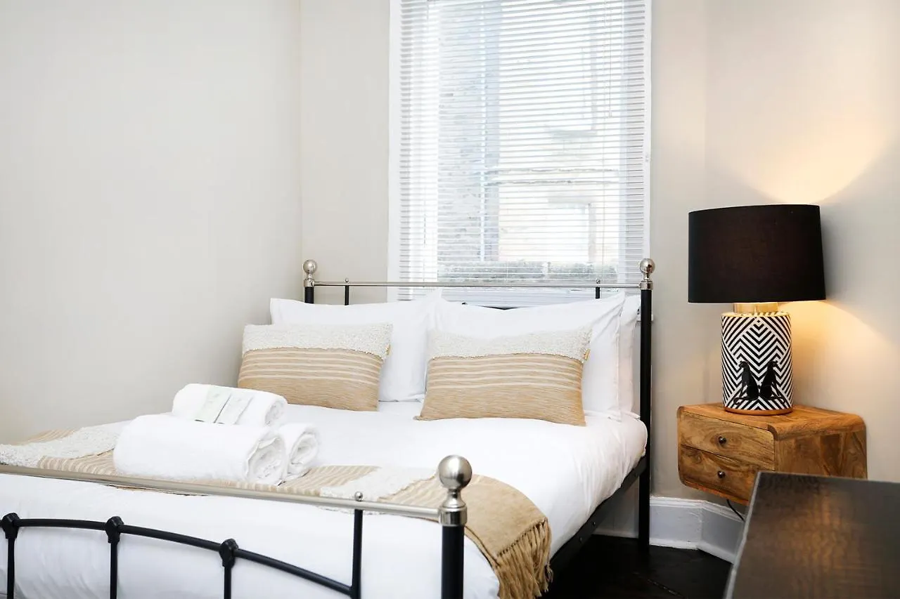 Joivy Modern Apartment In Stockbridge Edinburgh